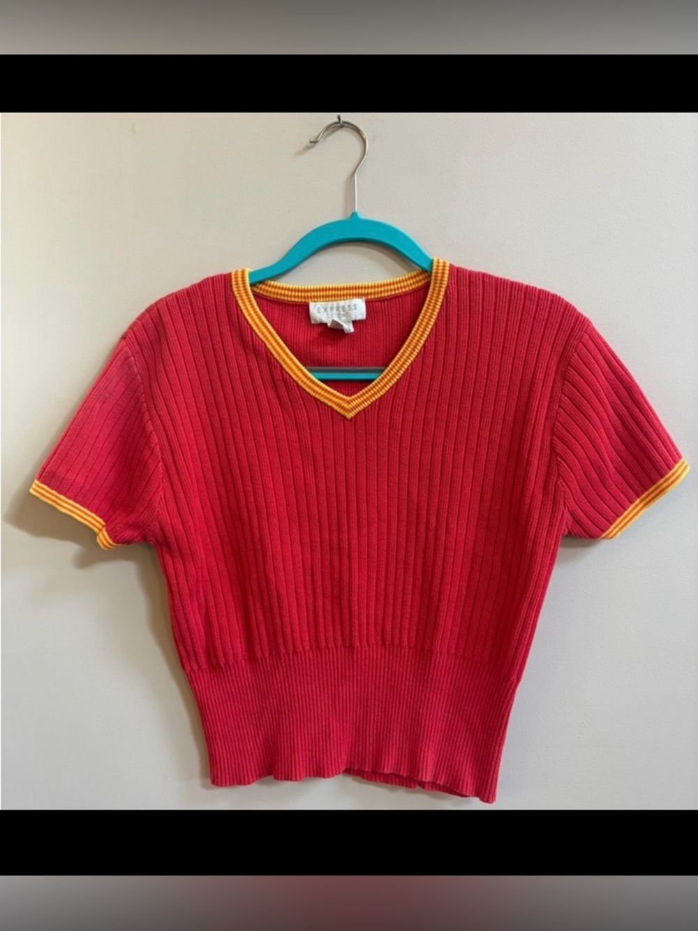 Express Tricot Vintage Cropped Ribbed Sweater Top Shirt, Short Sleeve Crop Top